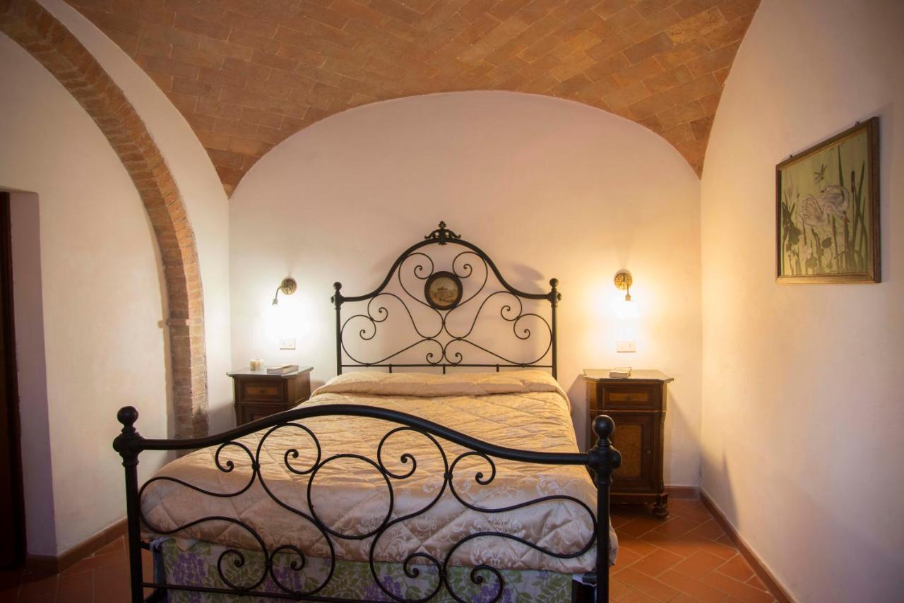 Agriturismo Poggiarellino - Монталчино Екстериор снимка