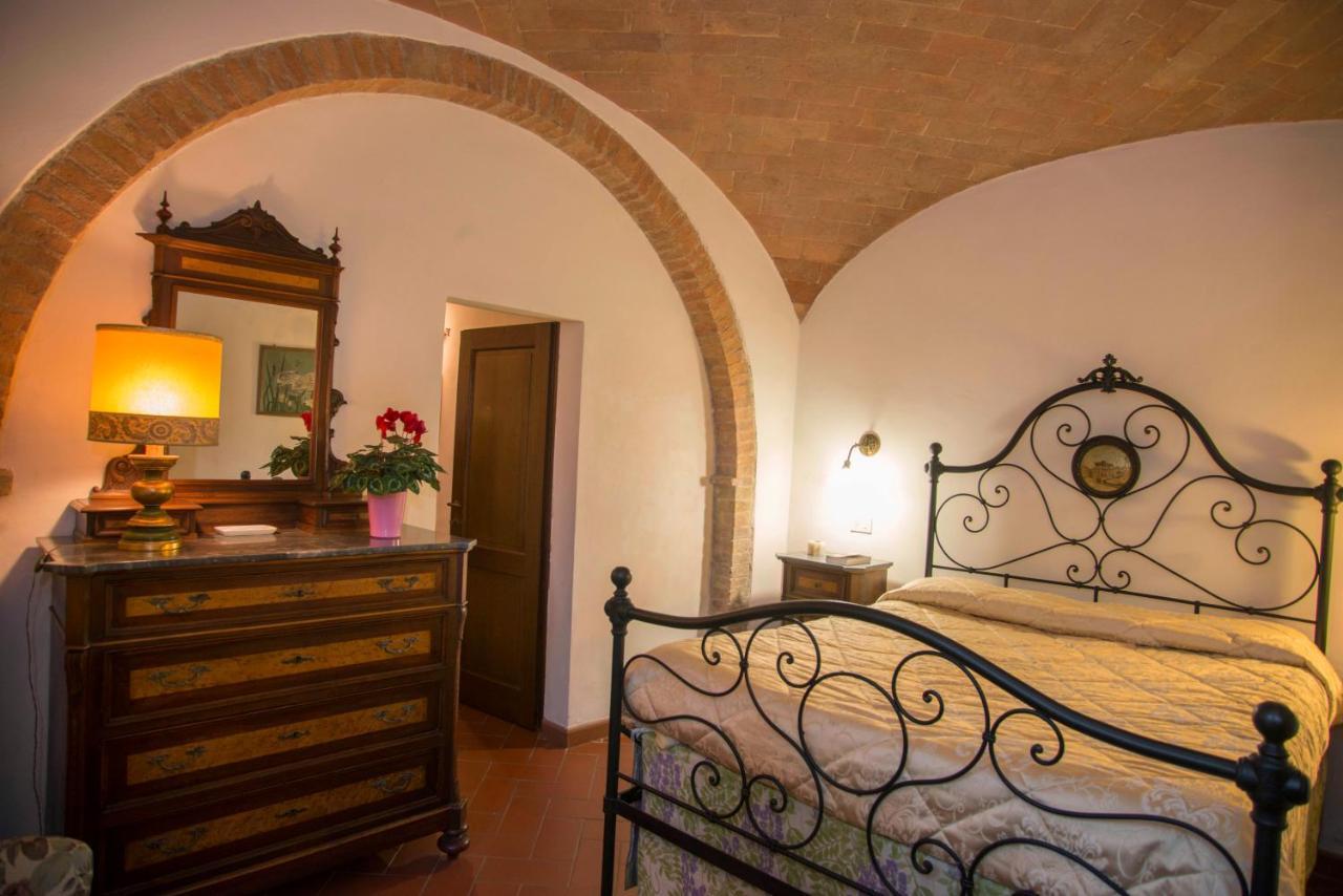 Agriturismo Poggiarellino - Монталчино Екстериор снимка